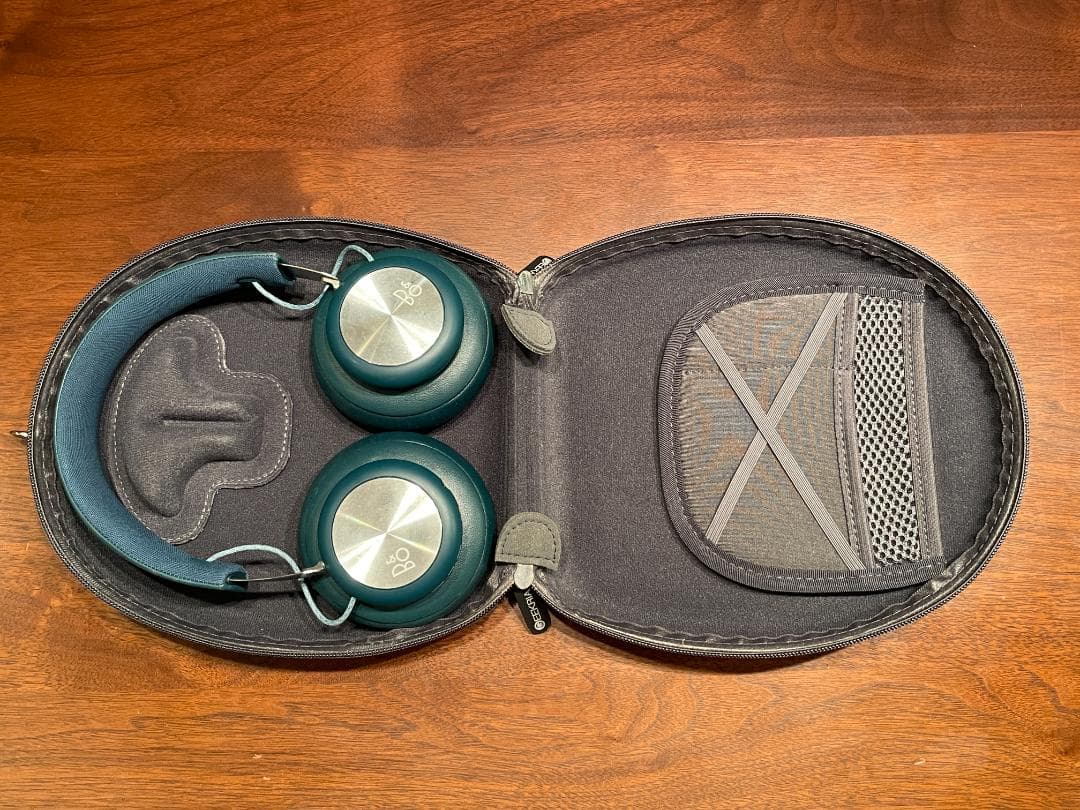 B&O PLAY Beoplay H4 （Geekriaヘッドホンケース付き）