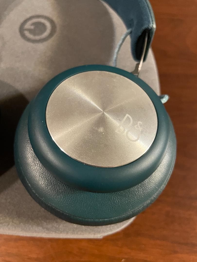 B&O PLAY Beoplay H4 （Geekriaヘッドホンケース付き）