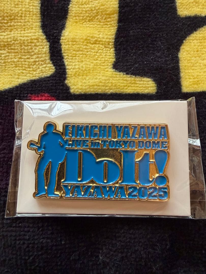 U*U様 矢沢永吉SBT 東京ドームPSS席限定ピンバッジ&ステッカー金テープ付