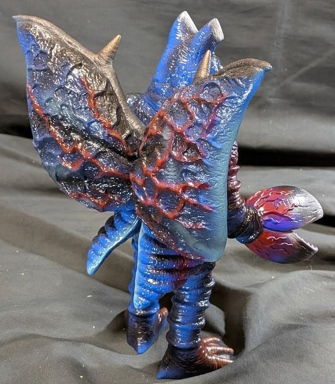 楳図かずお版バルタン星人・羽根つき（フューチャーモデルズ／アートストーム）ソフビ