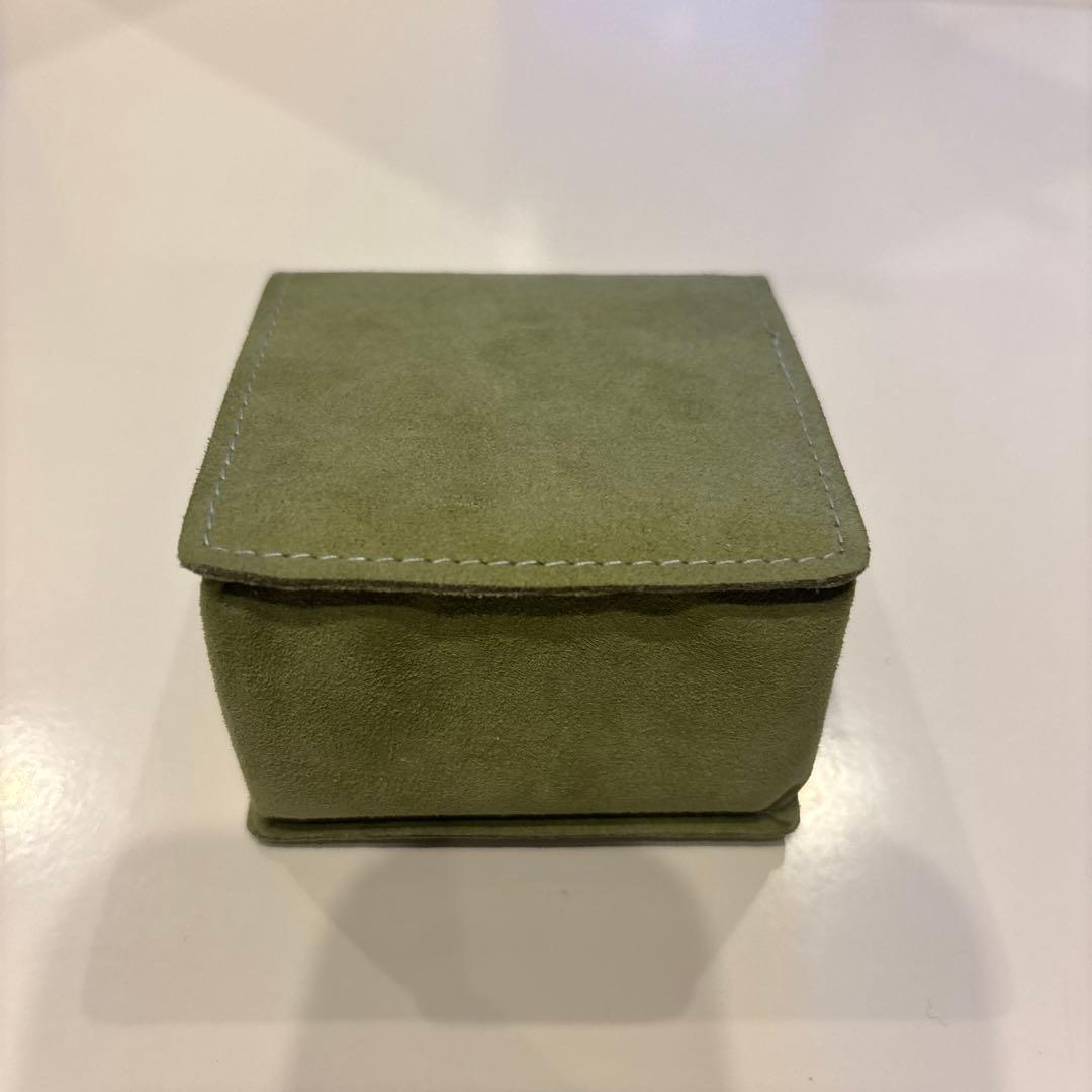 ヴァンクリーフ&アーペル リングケース 保証書入れ 空箱 取説クリーニングセット