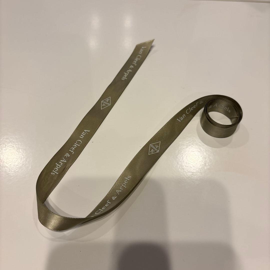 ヴァンクリーフ&アーペル リングケース 保証書入れ 空箱 取説クリーニングセット