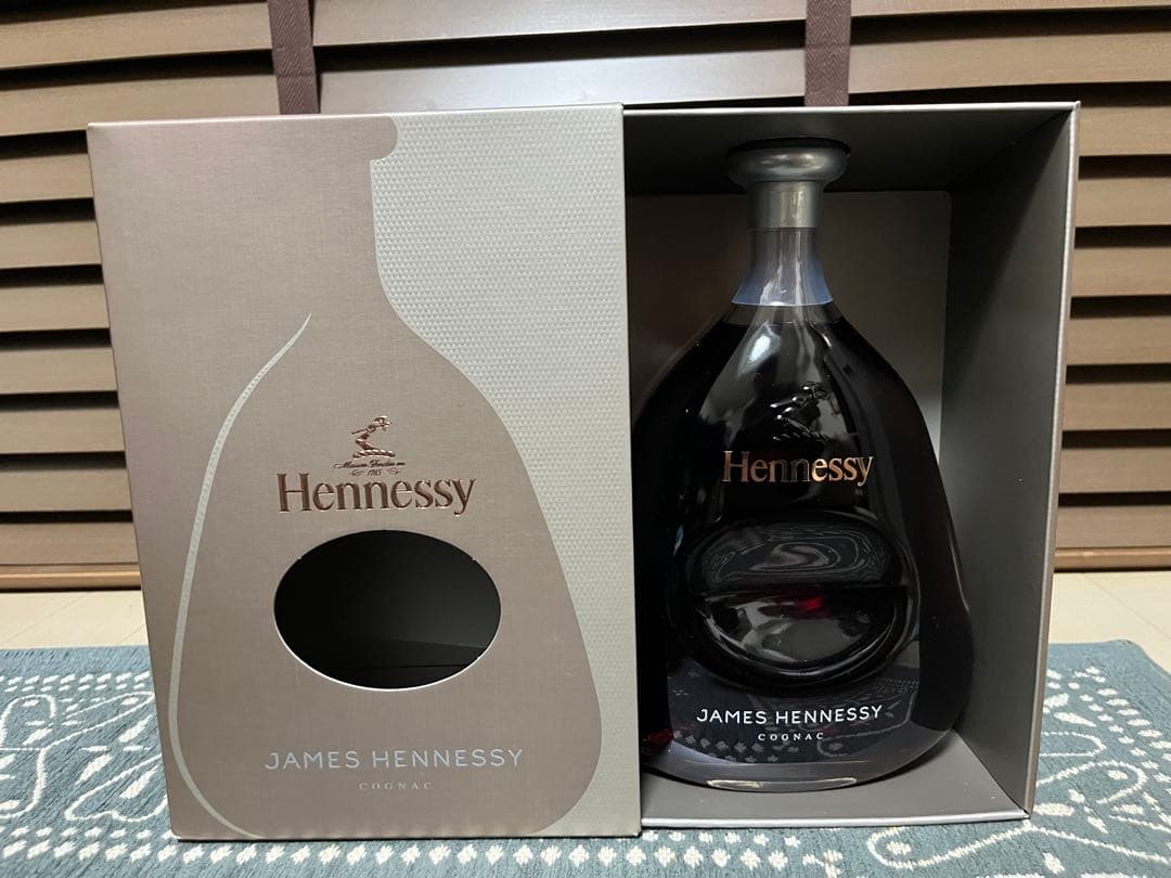 James Hennessy ジェームスヘネシー