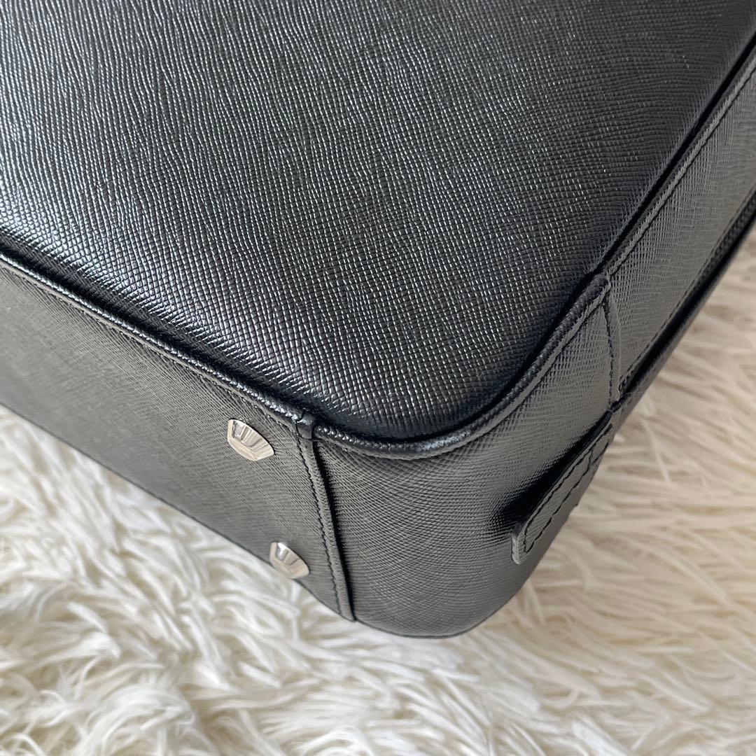 未使用級✨BURBERRY バーバリー　ビジネスバッグ　ブリーフケース　ブラック