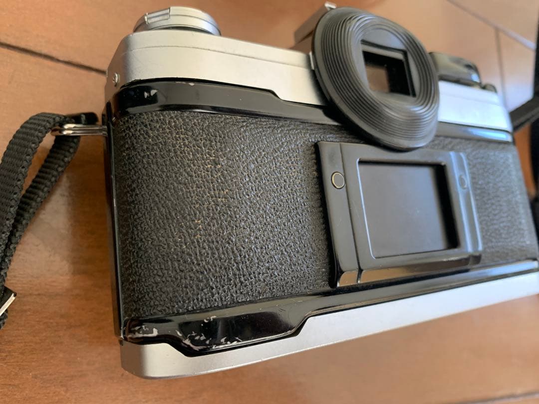 Canon AE-1 、A1一眼レフカメラ2台とレンズ、付属品多数セット