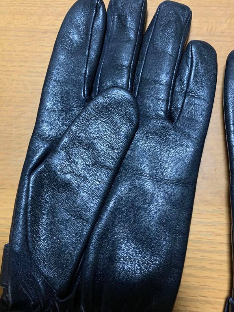 バーバリー BURBERRY ブラックレーベル レザー 手袋 羊革　黒