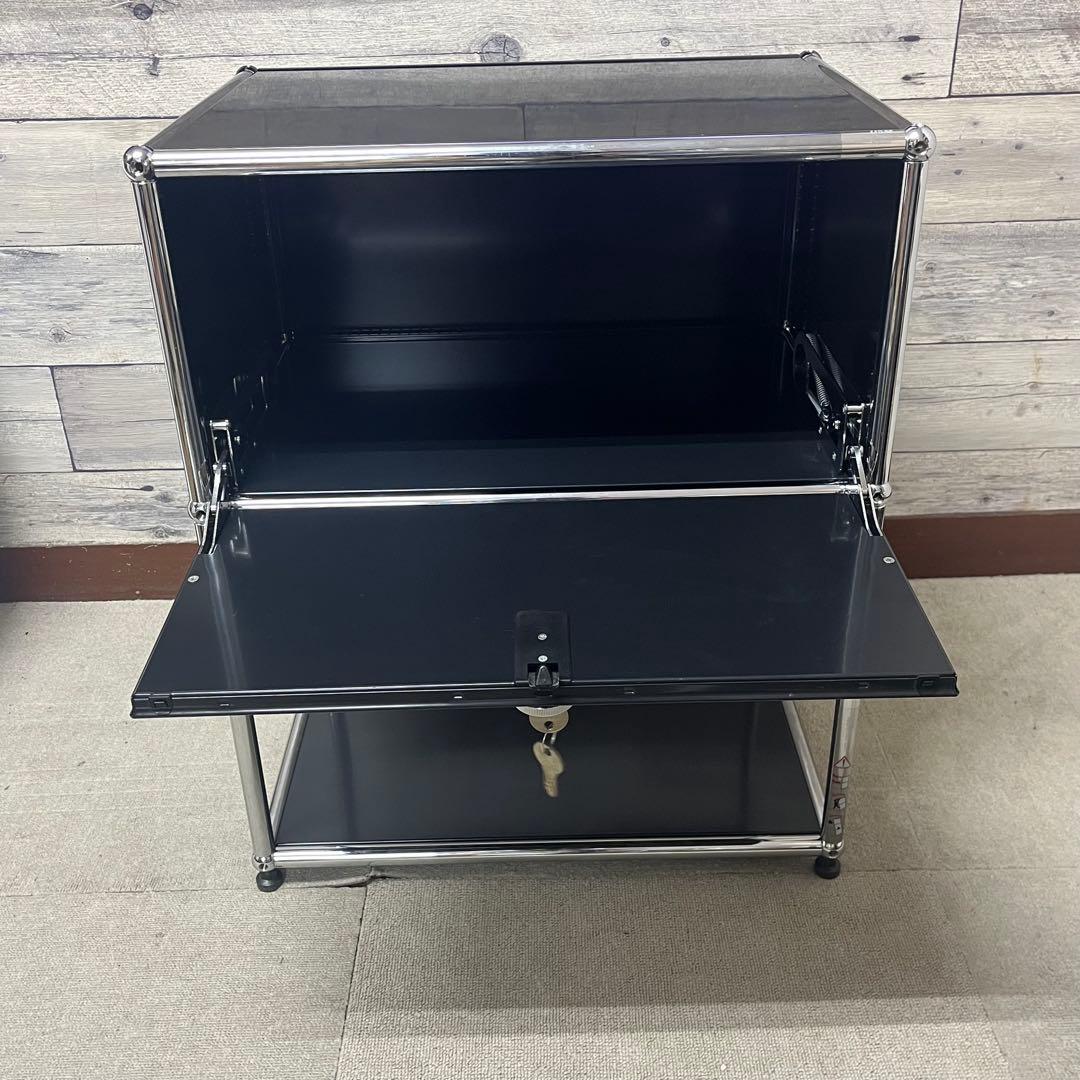 USM Haller １列２段サイドボード 色：黒