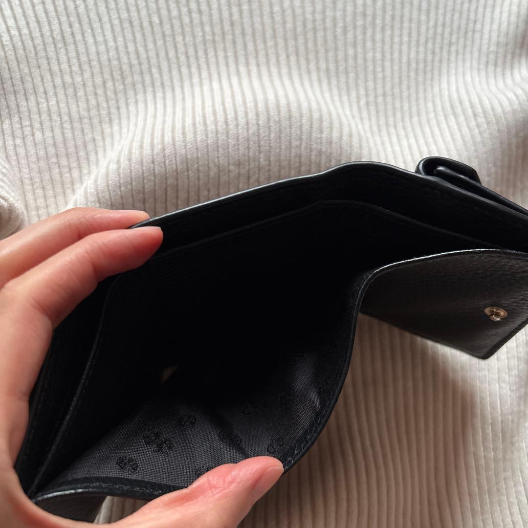 【ペコ】トリーバーチ　三つ折り財布　財布　レザー　コンパクト　ブラック