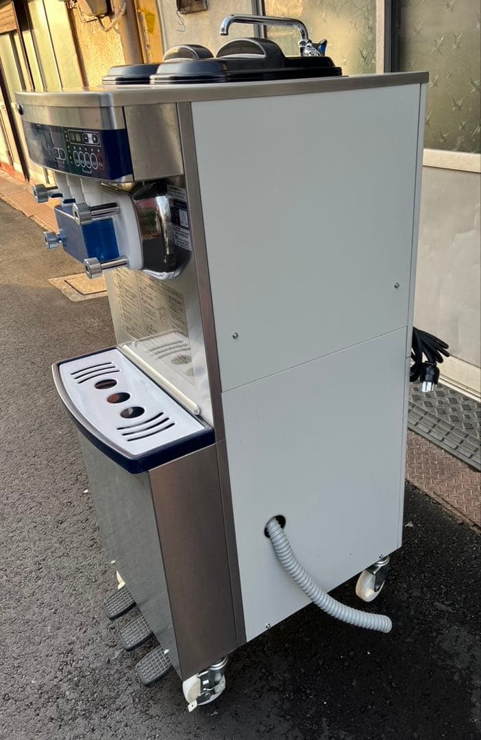 2020年 NISSEI ソフトクリームフリーザー NA-6448WE 200V