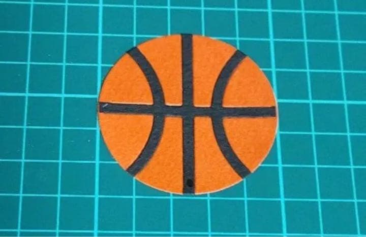 アルバム飾り　野球•サッカーボール•