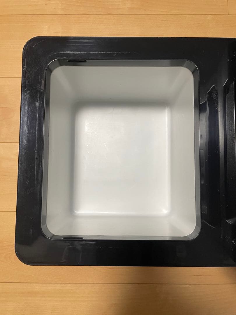 【セール】車載冷蔵庫 9Lポータブル