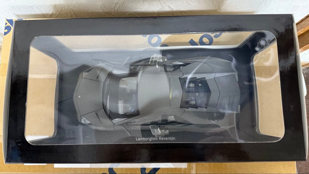 (未開封)AUTOart 1/18 Lamborghini Reventon