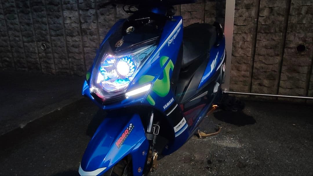 ヤマハ シグナス4型 LEDプロジェクター ライト