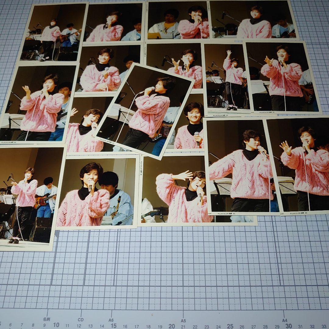 こ*ん様 岡田有希子 生写真　屋外コンサート撮影17枚