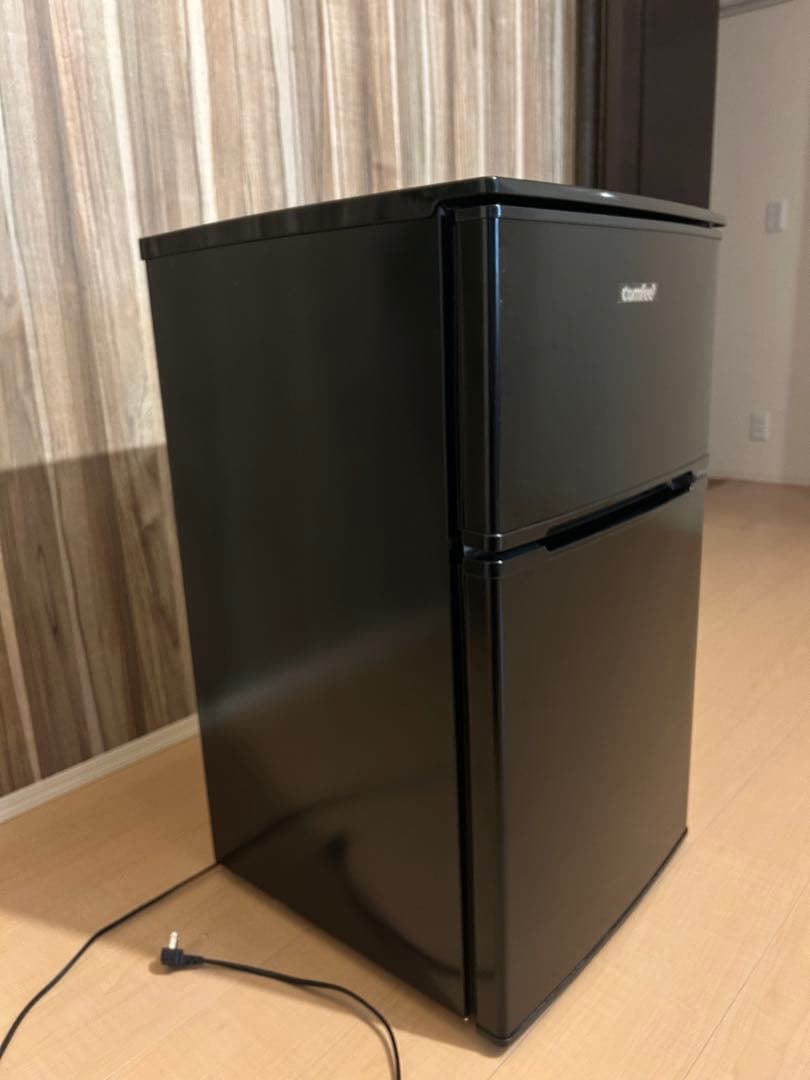 送料込み！2024年式　コンフィー　冷蔵庫 90L 2ドア ブラック