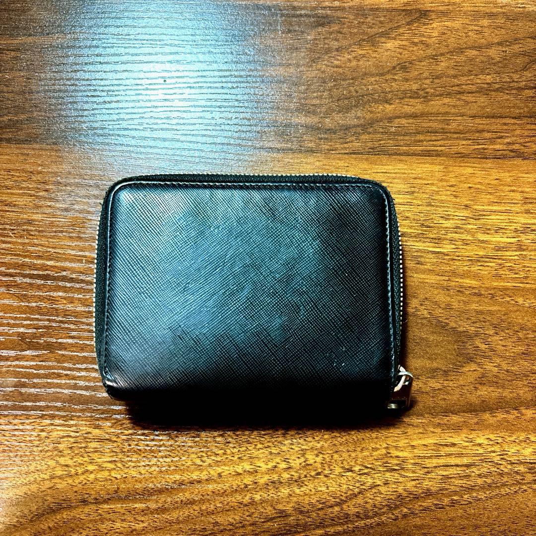 【ヒロ】A.P.C. 二つ折り財布 黒　袋付き