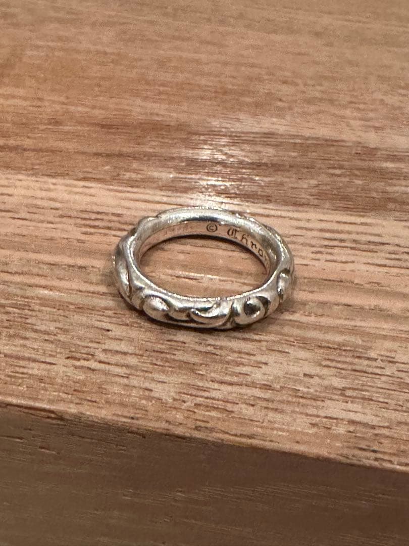 Chrome hearts スクロールバンドリング