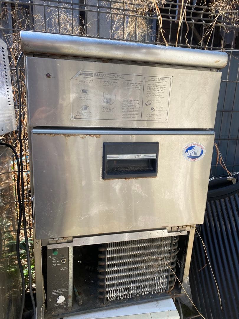 サヨウー製氷機SIMーs28A