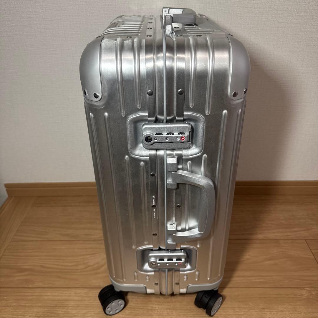 【ほぼ未使用】リモワ RIMOWA キャビンプラス オリジナル 49L