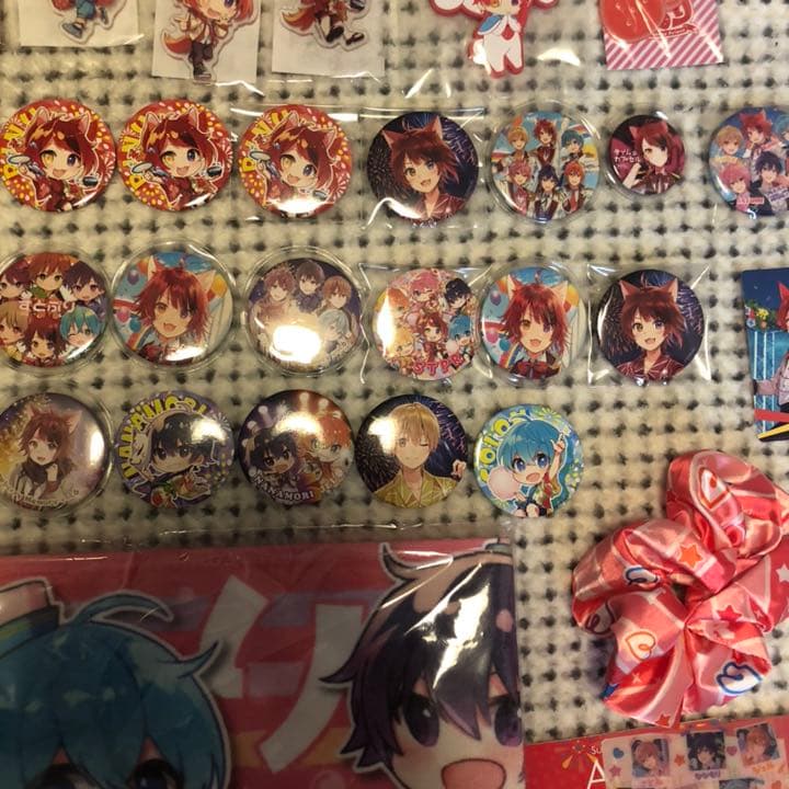 莉犬くん グッズセット (他メンバーも少しあります！)