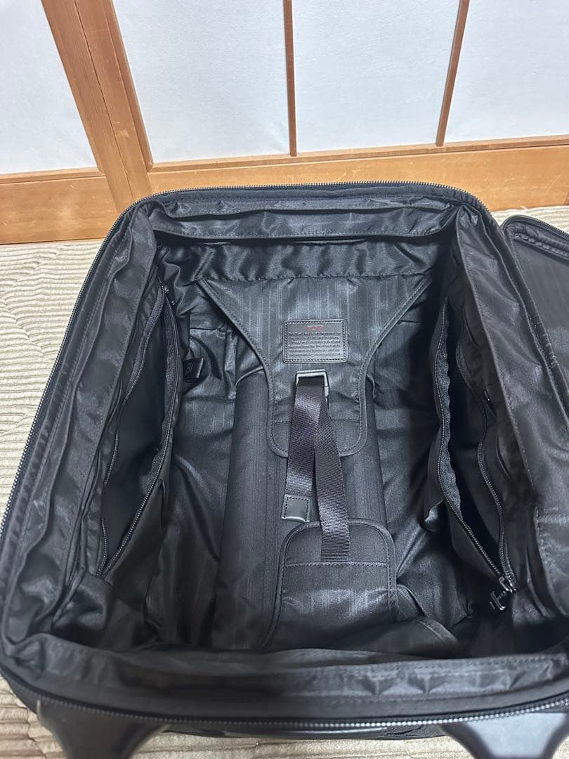 【未使用級】TUMI 22018DH トゥミ　キャリーケース　TSAロック付き