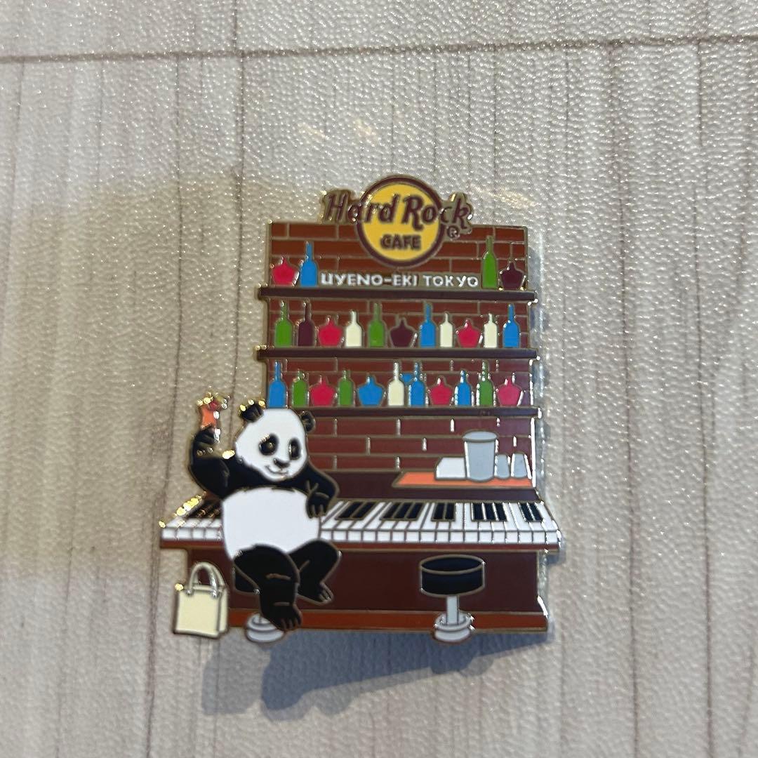 希少　HARD ROCK CAFE パンダ 5個　ピンバッチ　東京　上野パンダ