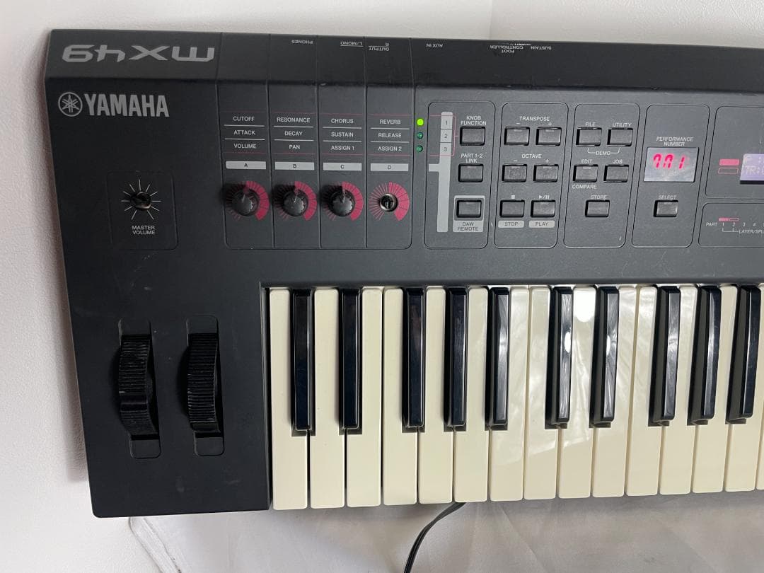YAMAHA MX49 シンセサイザー ワークステーション ②