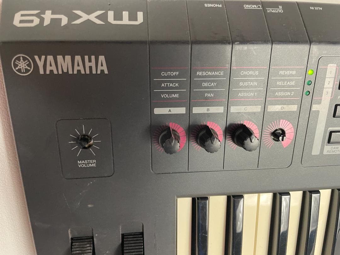 YAMAHA MX49 シンセサイザー ワークステーション ②