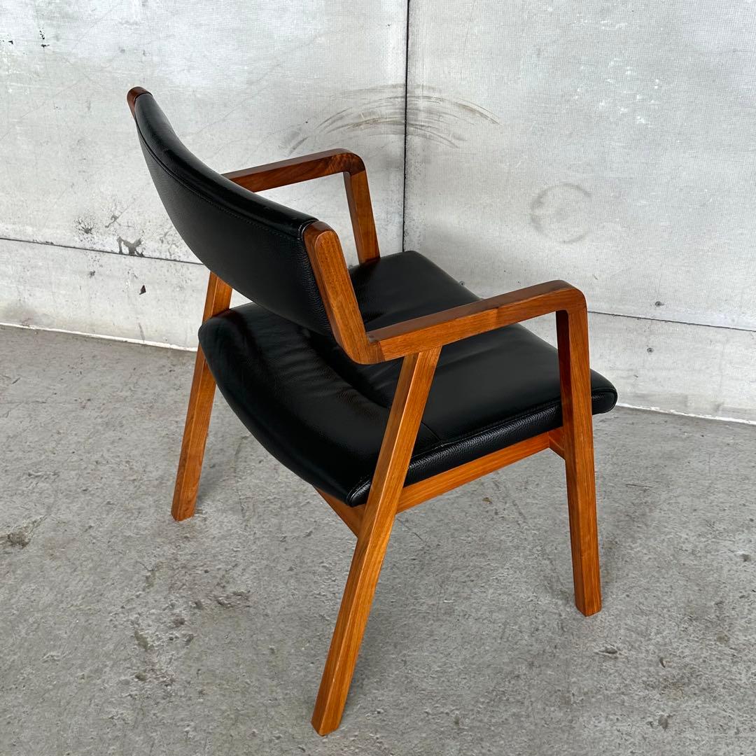 ✦ 廃盤モデル✦シギヤマ家具 CITY LD CHAIR 岩倉榮利デザイン 本革