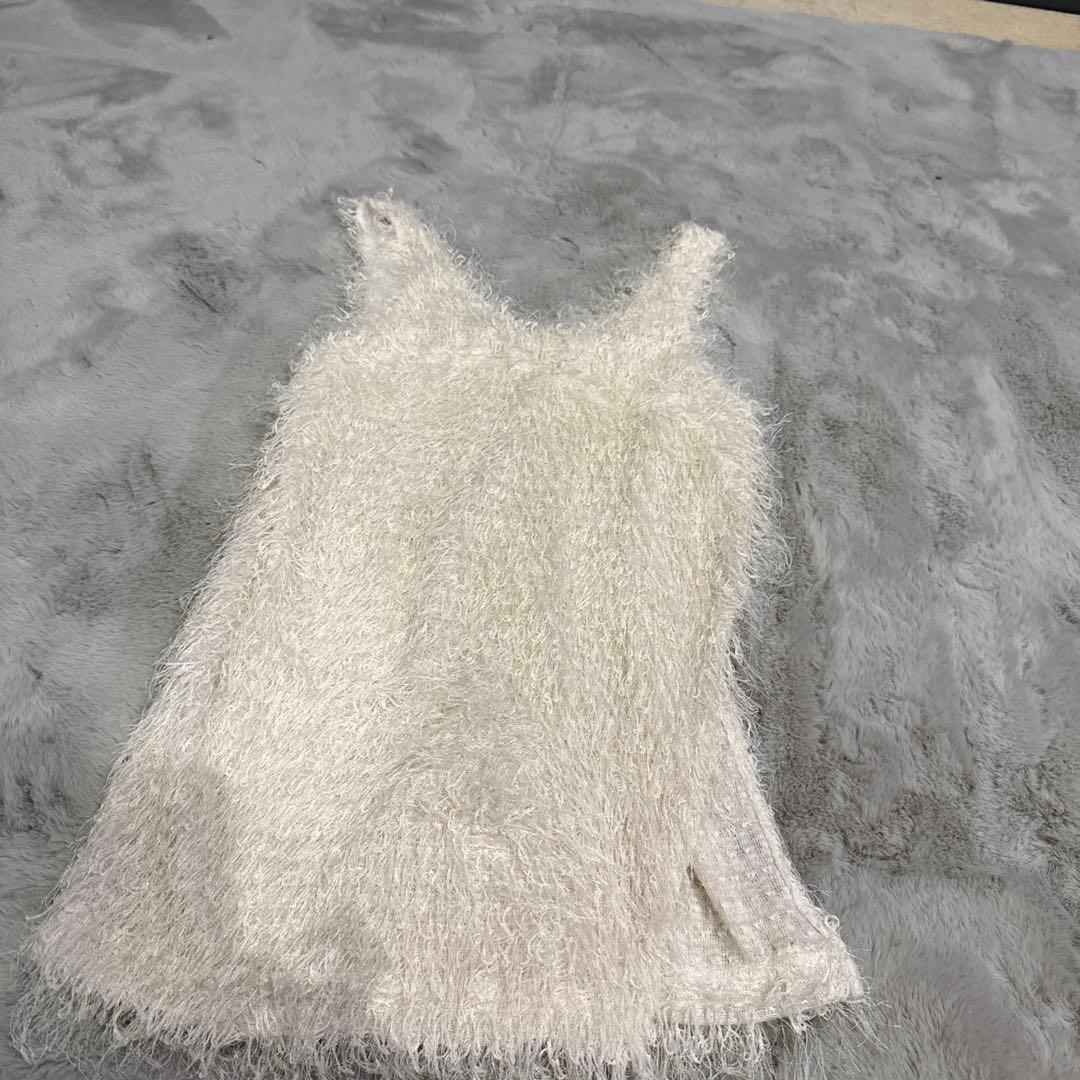 efu EATHER SLEEVELESS TOP ホワイトF