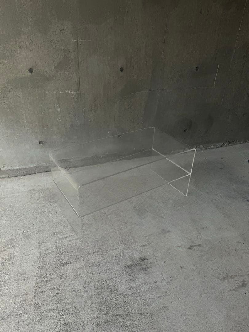 アクリルローテーブル　ミッドセンチュリー　スペースエイジ