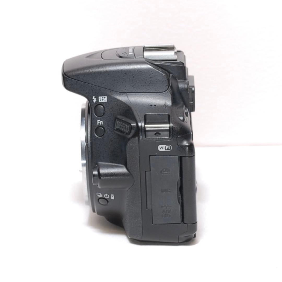 ✨Wi-Fi機能搭載✨Nikon D5500✨シングルレンズ✨自撮りも可能✨