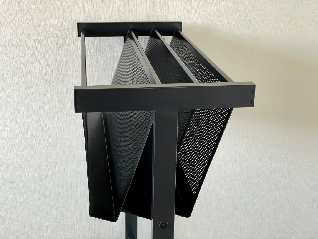 KOKUYO ブラック メッシュ雑誌ラック キャスター付き