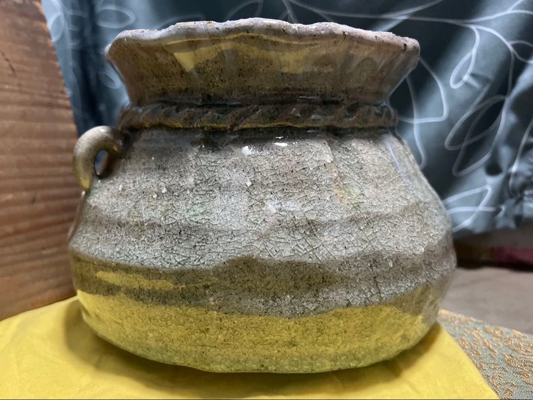 三輪雪堂 九代三輪休雪 萩砂金袋水指 共箱 古竈 茶道具