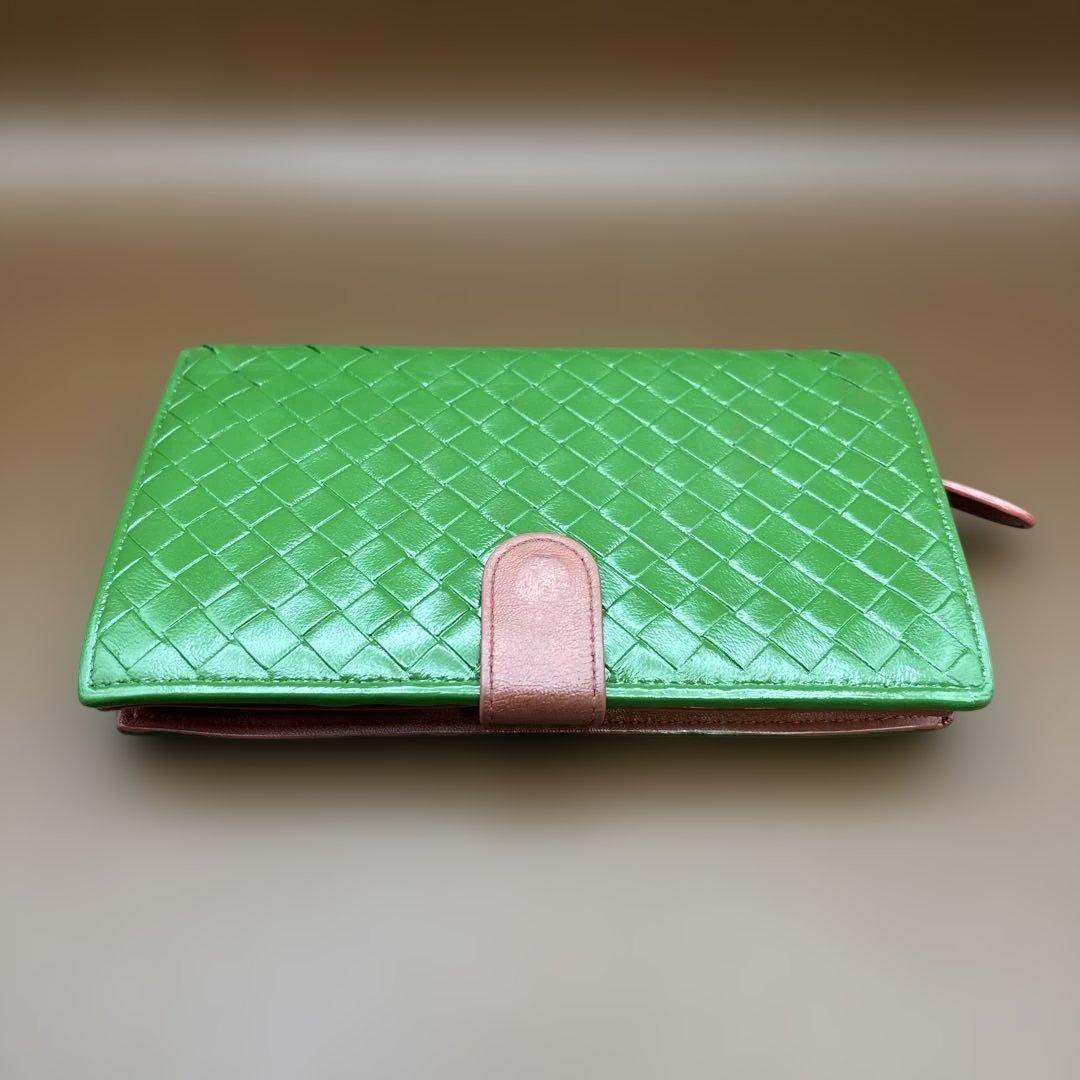 ◆正規品◆ボッティガヴェネタイントレチャート 二つ折りサイフ