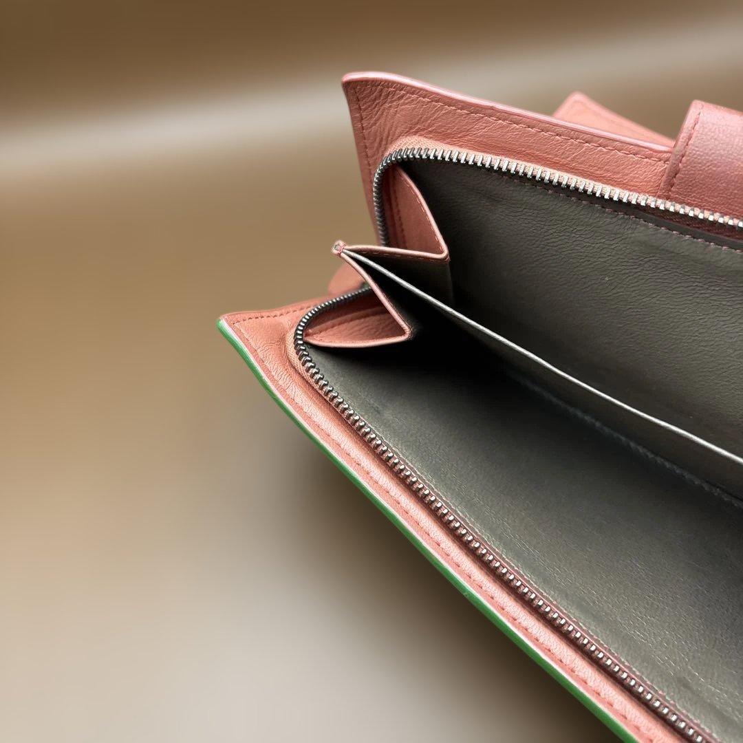 ◆正規品◆ボッティガヴェネタイントレチャート 二つ折りサイフ