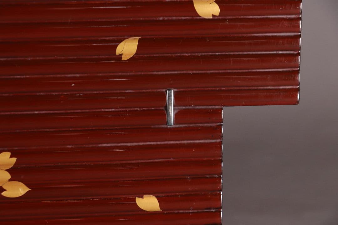 漆芸 桜ちらし蒔絵 花台 最大幅45.7cm 木製 卓 覆輪 雪輪 MA345