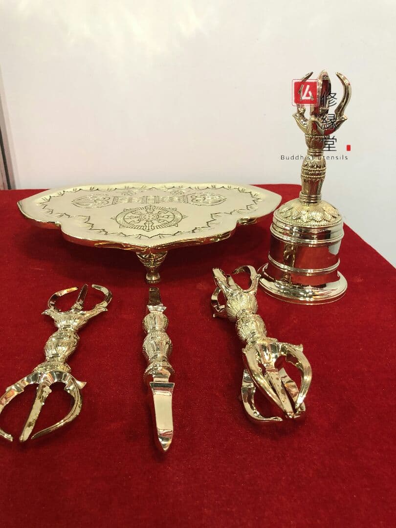密教法具 真言宗 法器セット（大）金剛鈴·金剛盤·独鈷杵·三鈷杵·五鈷杵 真鍮製