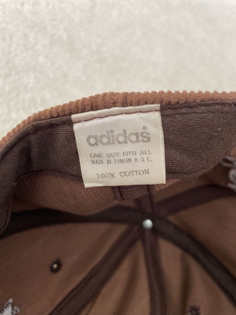 【80s vintage】adidas トレフォイルロゴ コーデュロイキャップ