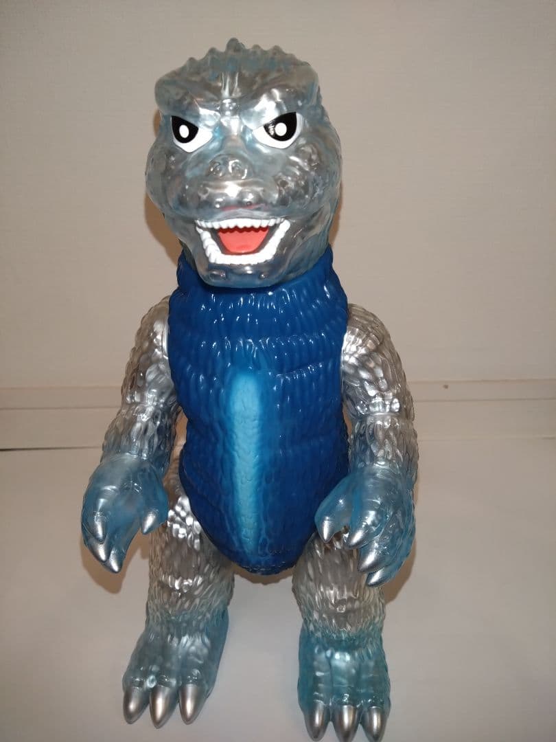 ■新品未使用■シークレットベース ゴジラ ソフビ PUMA スニーカー セット