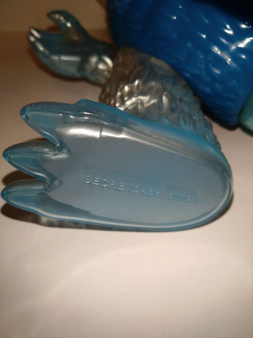 ■新品未使用■シークレットベース ゴジラ ソフビ PUMA スニーカー セット