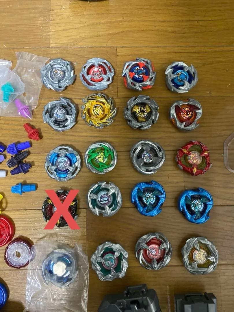 ベイブレードX 引退品 スタジアム ケース ブレード ラチェット ビット