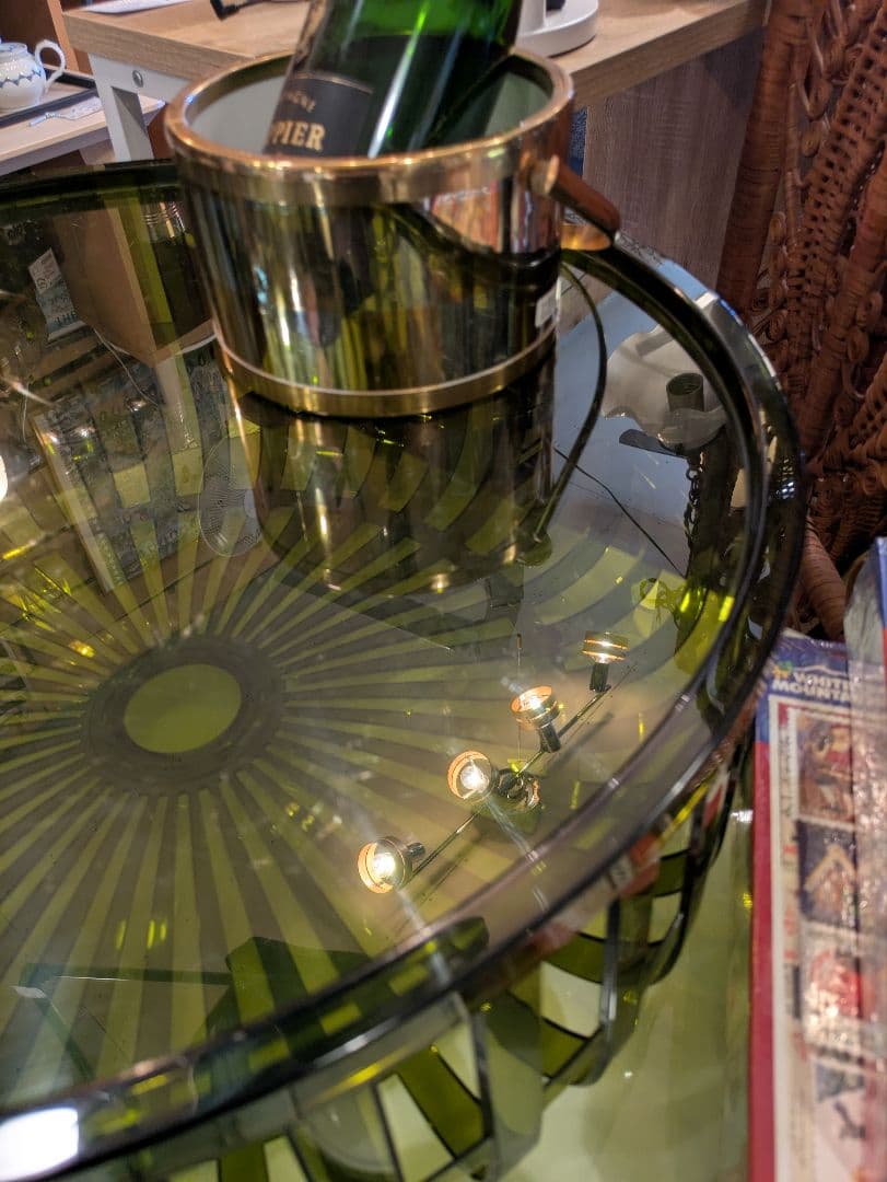 Kartell　カルテル　パニエ　テーブル ミッドセンチュリーデザイン アクリル