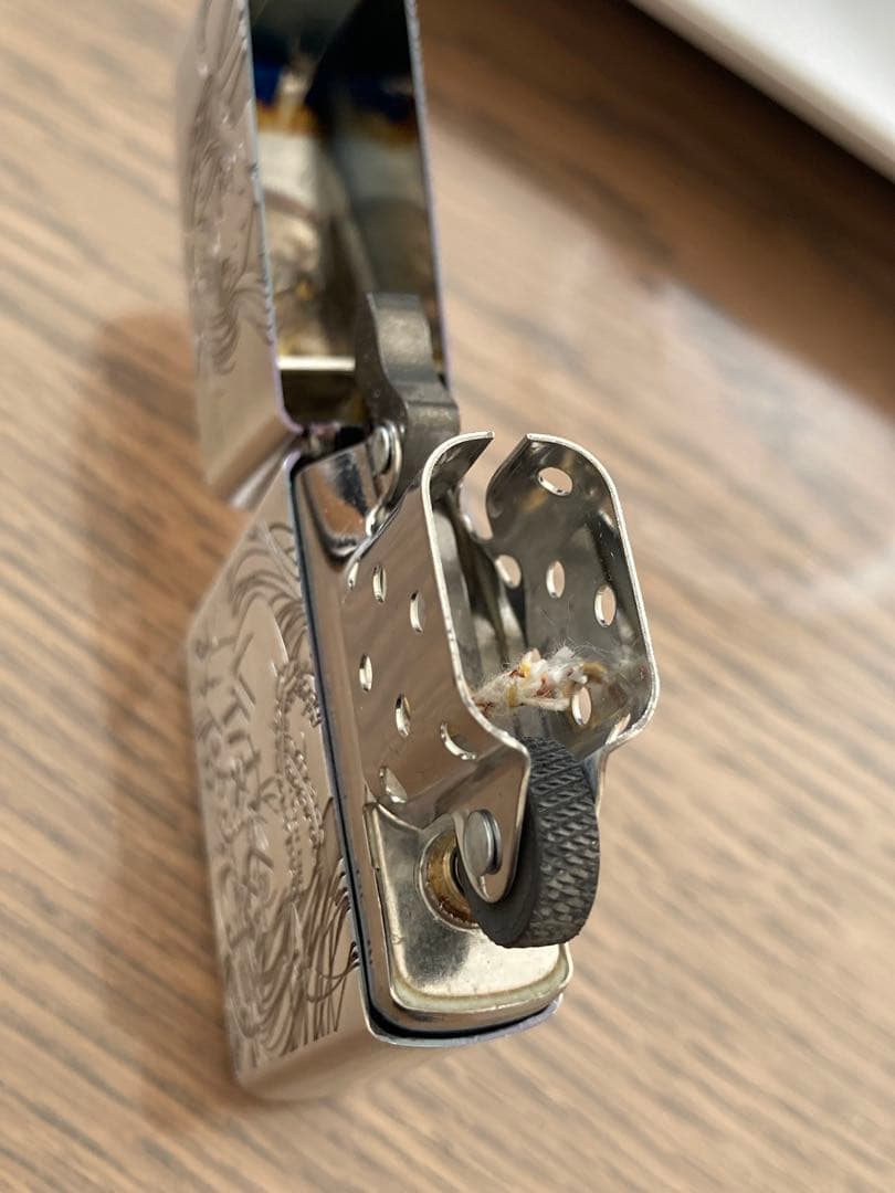 ZIPPO 彼女お借りします　A柄　シルバー