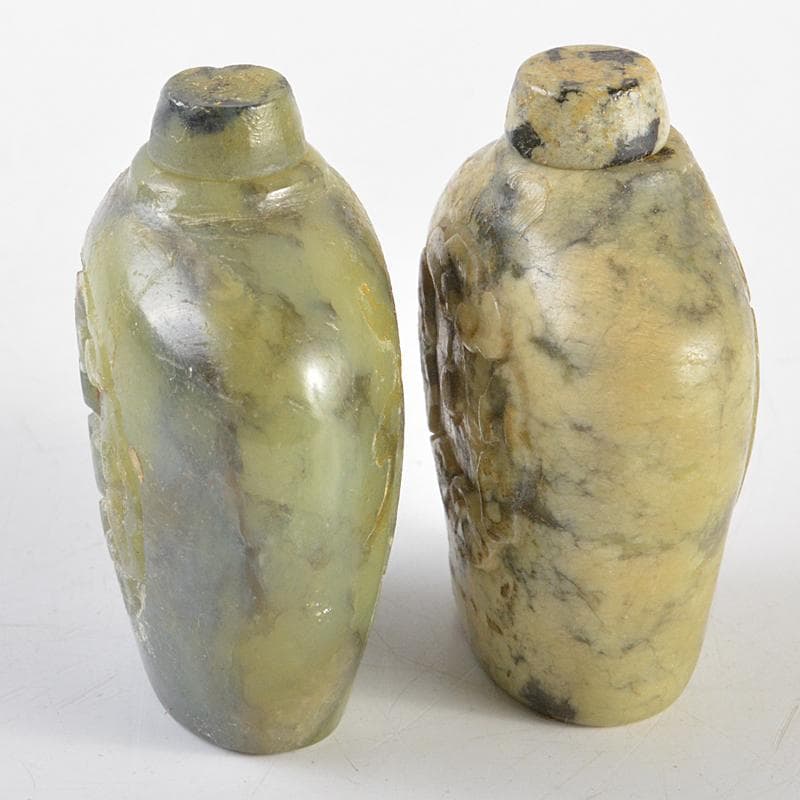 中国　玉石彫刻　鼻煙壷　2点まとめて　C　R5932