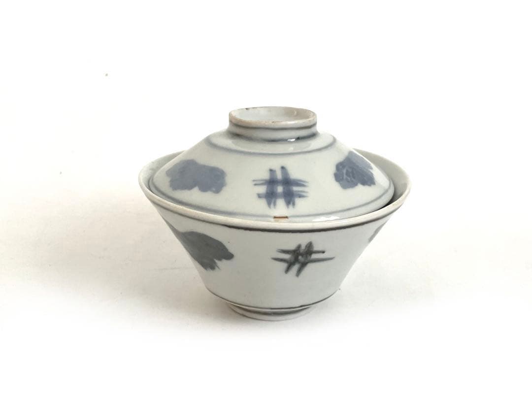 骨董　アンティーク　古伊万里　こんにゃく印判　井桁文様　蓋茶碗　初期伊万里　民藝