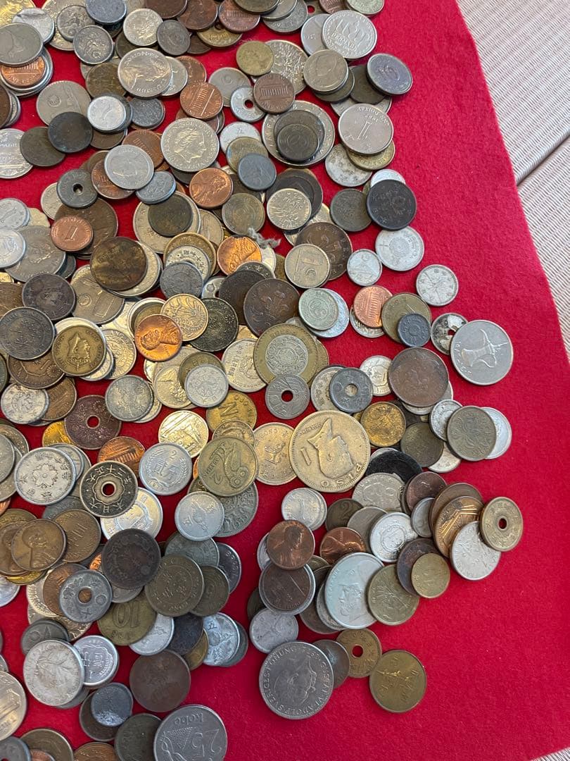 外国硬貨　日本古銭　貨幣　硬貨　記念　他　いろいろ　約10.8kg