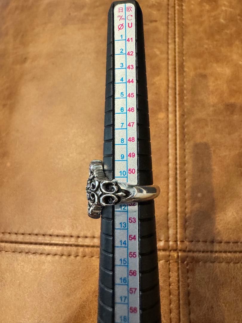 LEATHERS AND TREASURES レザーズアンドトレジャーズ