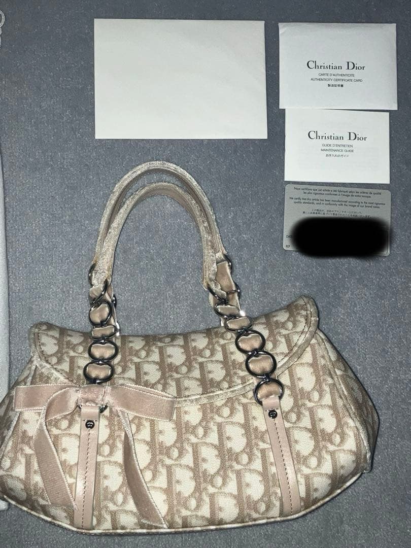 DIOR ロマンティック