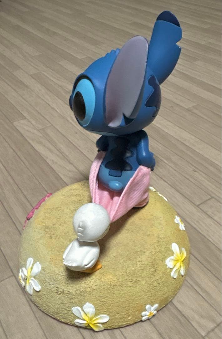 スティッチのフィギュア 置物